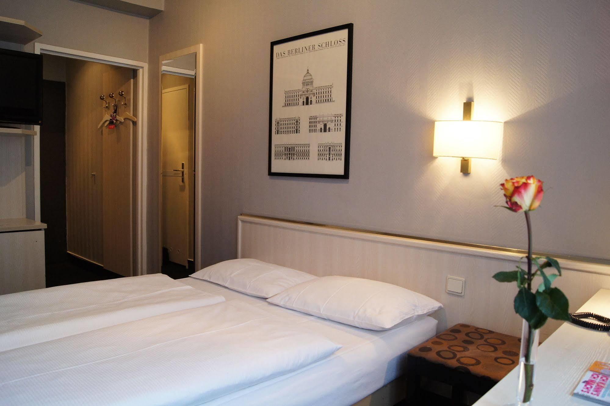 Berlin Plaza Hotel Am Kurfuerstendamm Eksteriør bilde