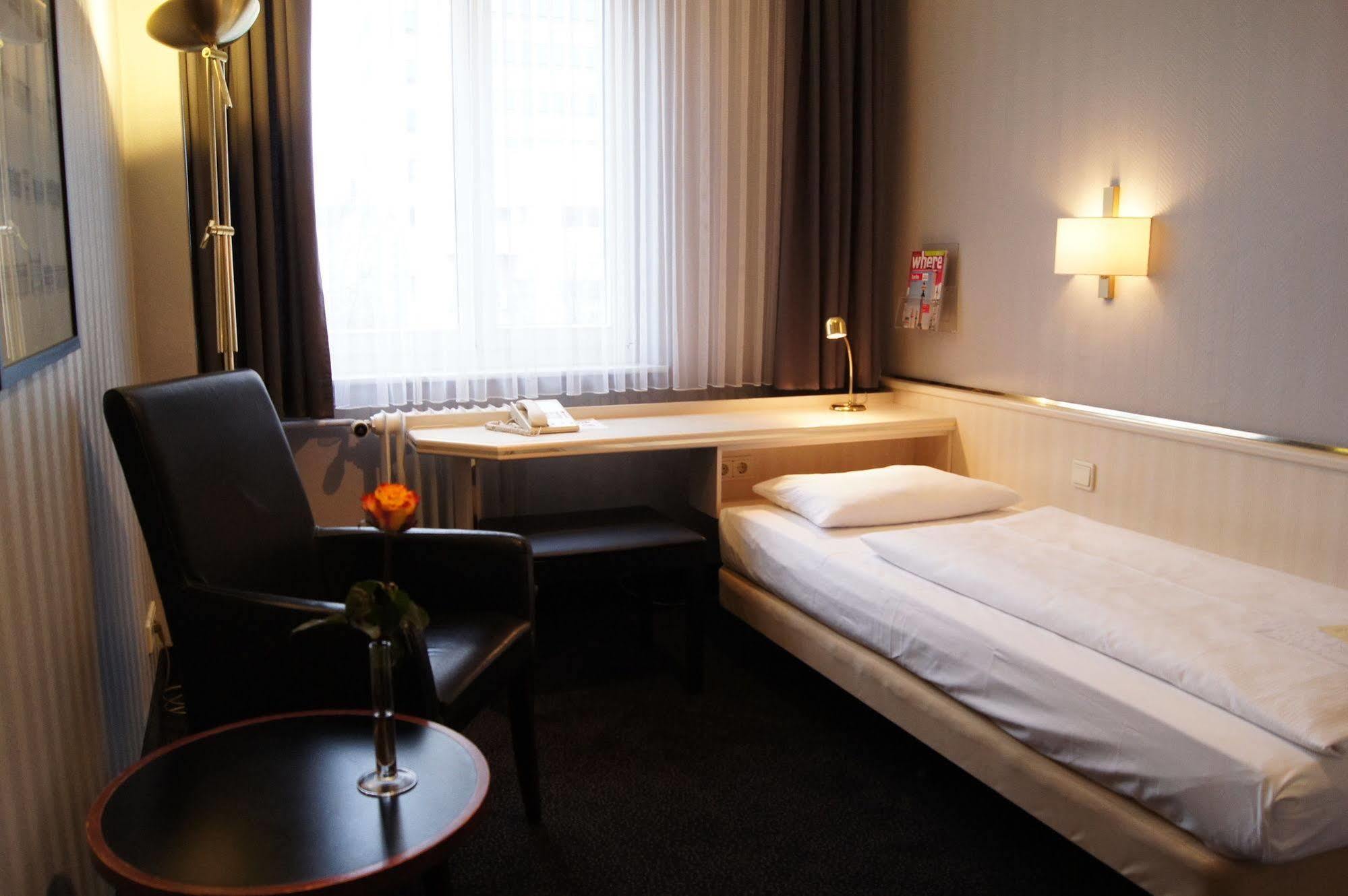 Berlin Plaza Hotel Am Kurfuerstendamm Eksteriør bilde